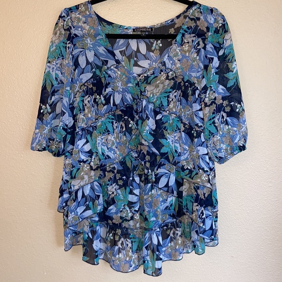 Express Tops - EXPRESS Size S Blue Floral Ruffled Tiered V-Neck Semi-Sheer Hi-Low Blouse
